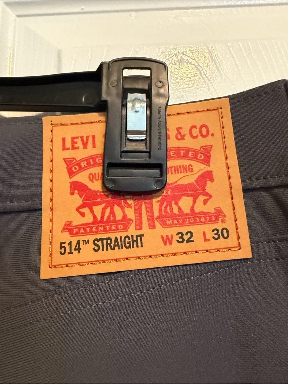 Levi's Men's Straight-Leg Chinos in Charcoal
